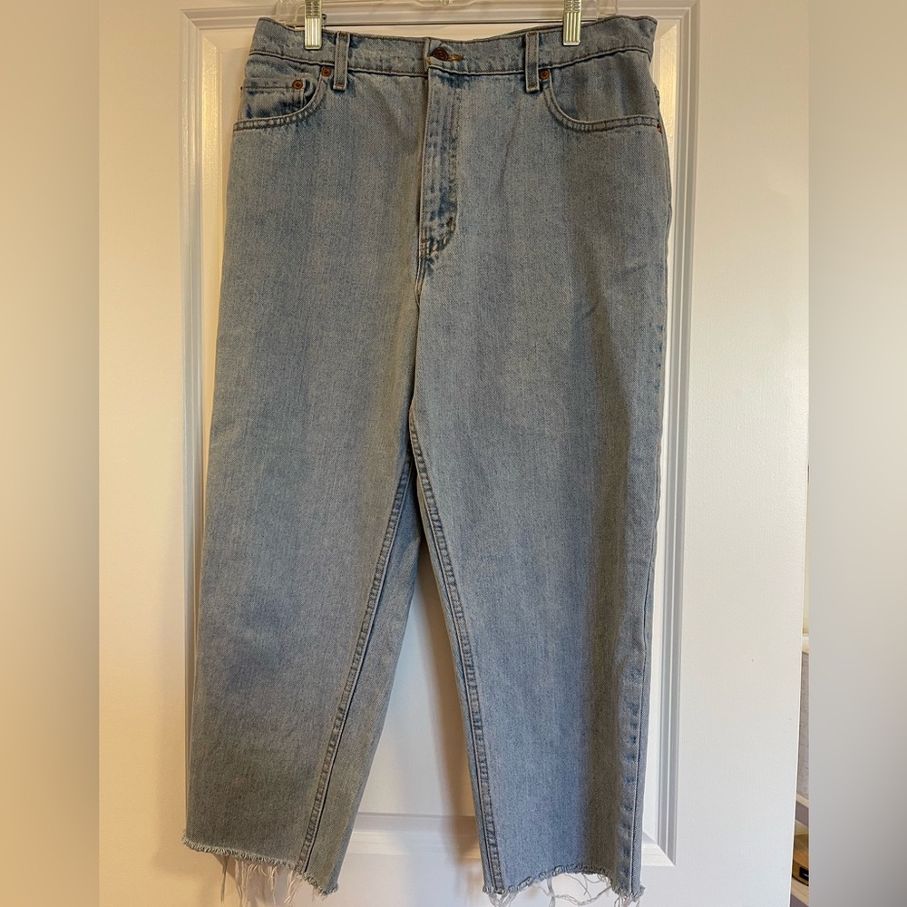 Vintage Levi’s 551 Relaxed Tapered Jeans - 14 Short - Mom Jean